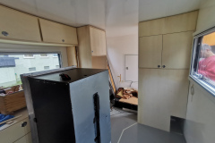 Kühlschrank ist drinn