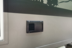Truma Combi D6E Kamin montiert