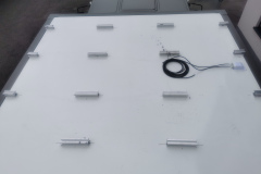 Haltepunkte für die Solarmodule sind verklebt