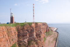 Leuchtturm und Sendemast auf Helgoland