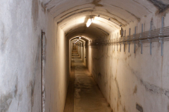 Gang in Bunkeranlage auf Helgoland