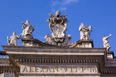 Verzierung am Petersdom in Rom