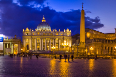 Petersplatz bei Nacht