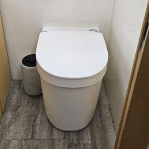 Die Separett Tiny in unserem Badezimmer
